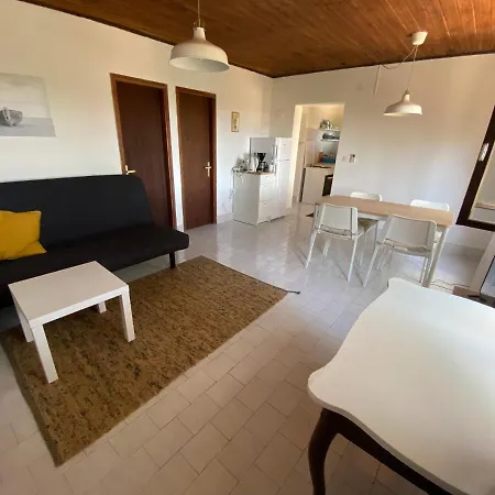 Holiday House Pina - Rustical Holiday House In Peaceful Bay בית נופש *