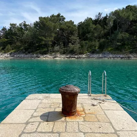 Holiday House Pina - Rustical Holiday House In Peaceful Bay Čunski